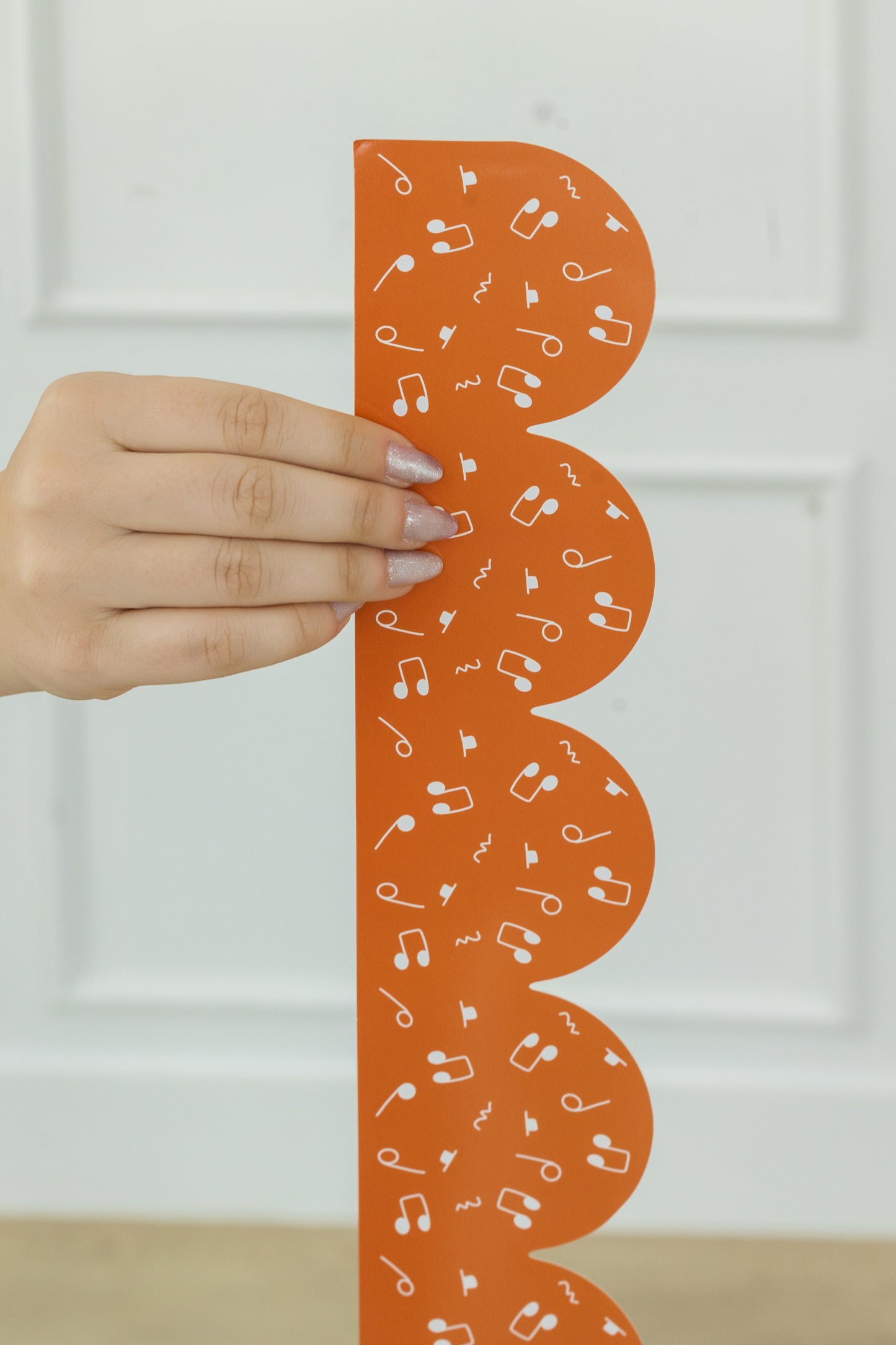 Orange Music Notes Scallop Bulletin Board Border