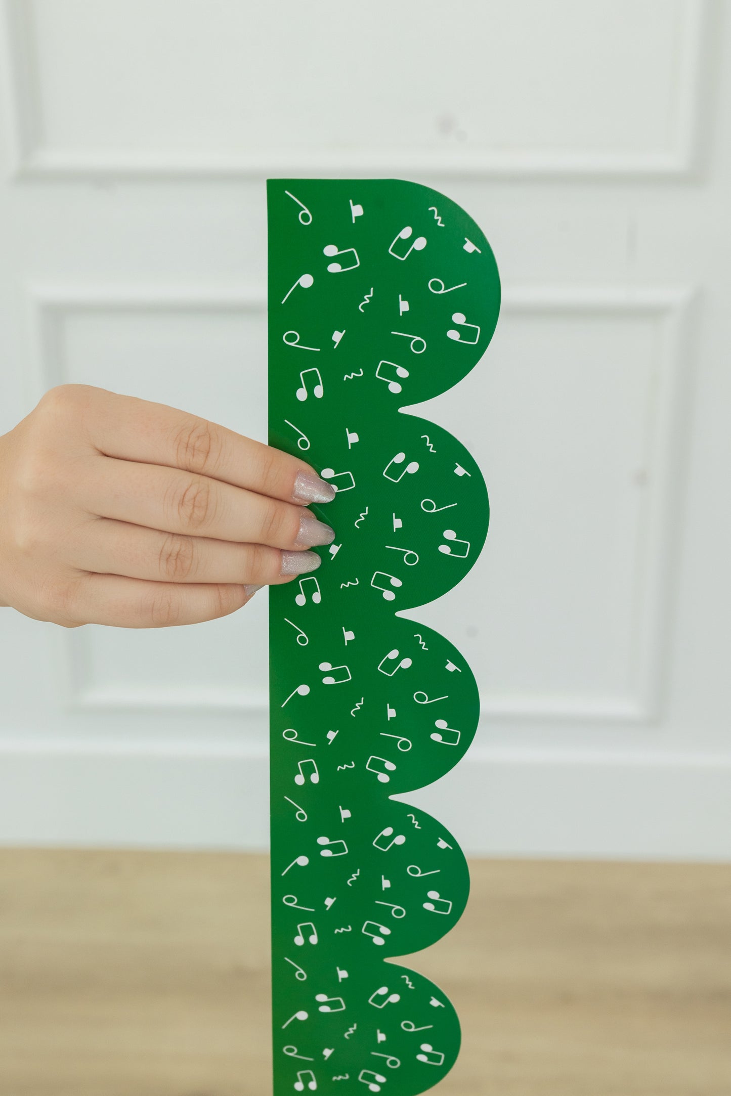 Green Music Notes Scallop Bulletin Board Border