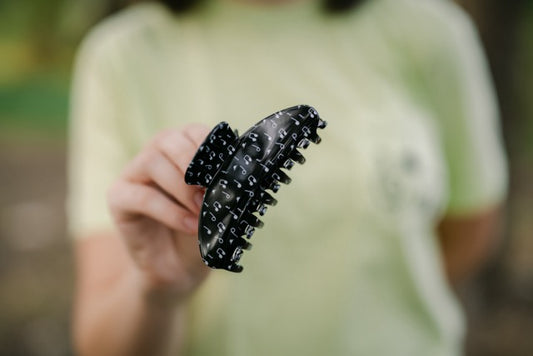 Black Magic Music Note Claw Clip
